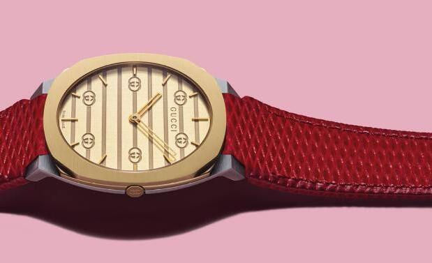 Không gian Giáng sinh năm nay đến từ đâu?【Đồng hồ và trang sức GUCCI】